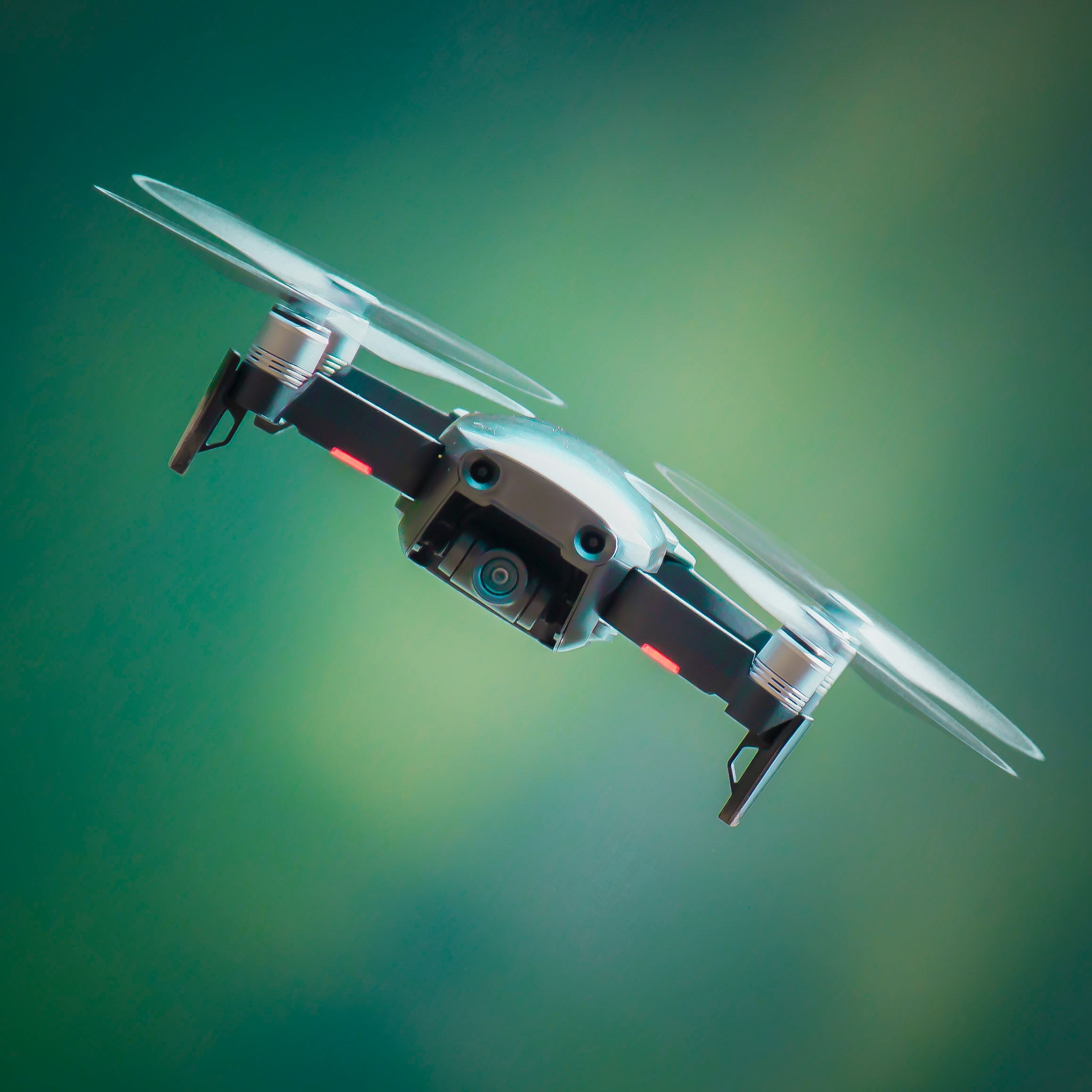 drone flight in turn